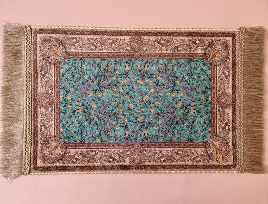 Liin's Mini Praying Mat.  سجادة صلاة لين الصغيرة