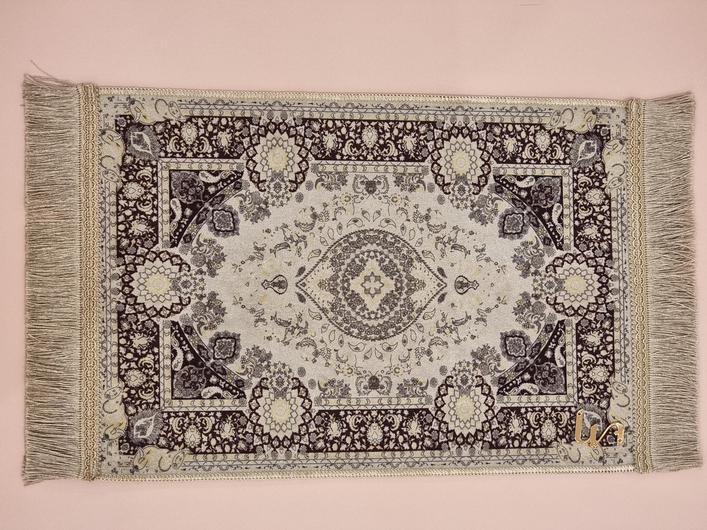 Liin’s Mini Praying Mat سجادة صلاة لين الصغيرة