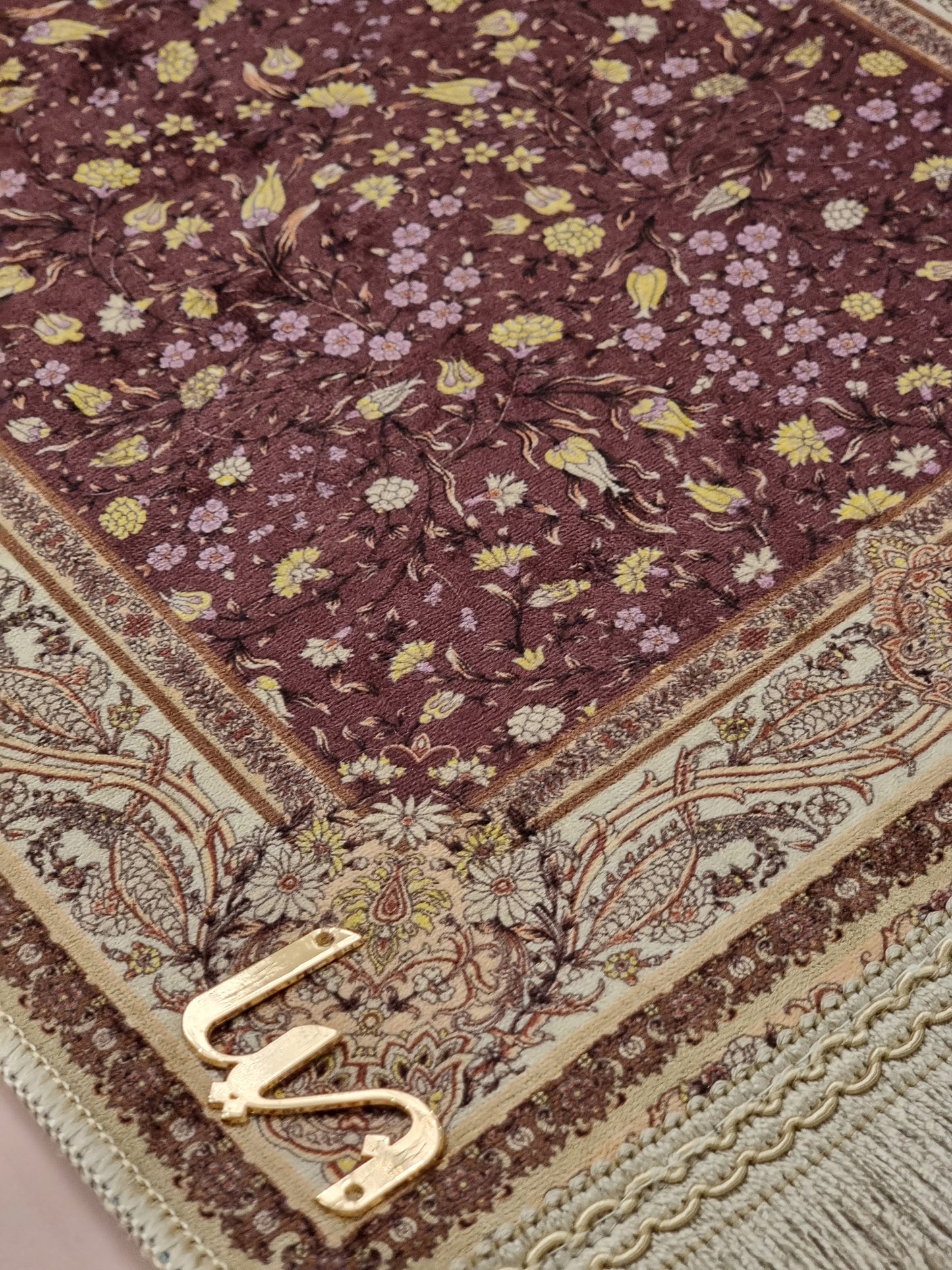 Liin’s Mini Praying Mat سجادة صلاة لين الصغيرة