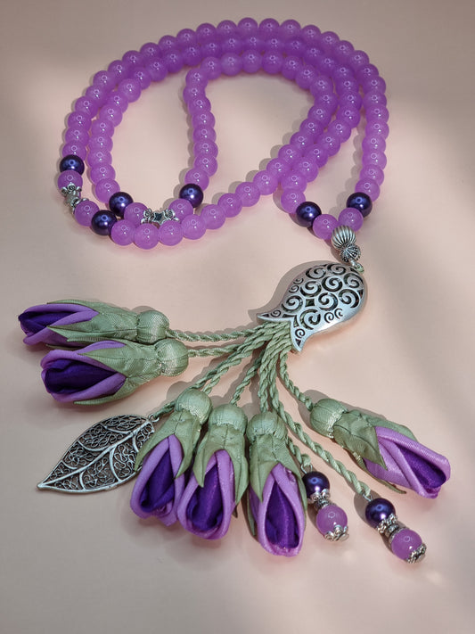 Glass Beads / Ombre Lavender Tulips