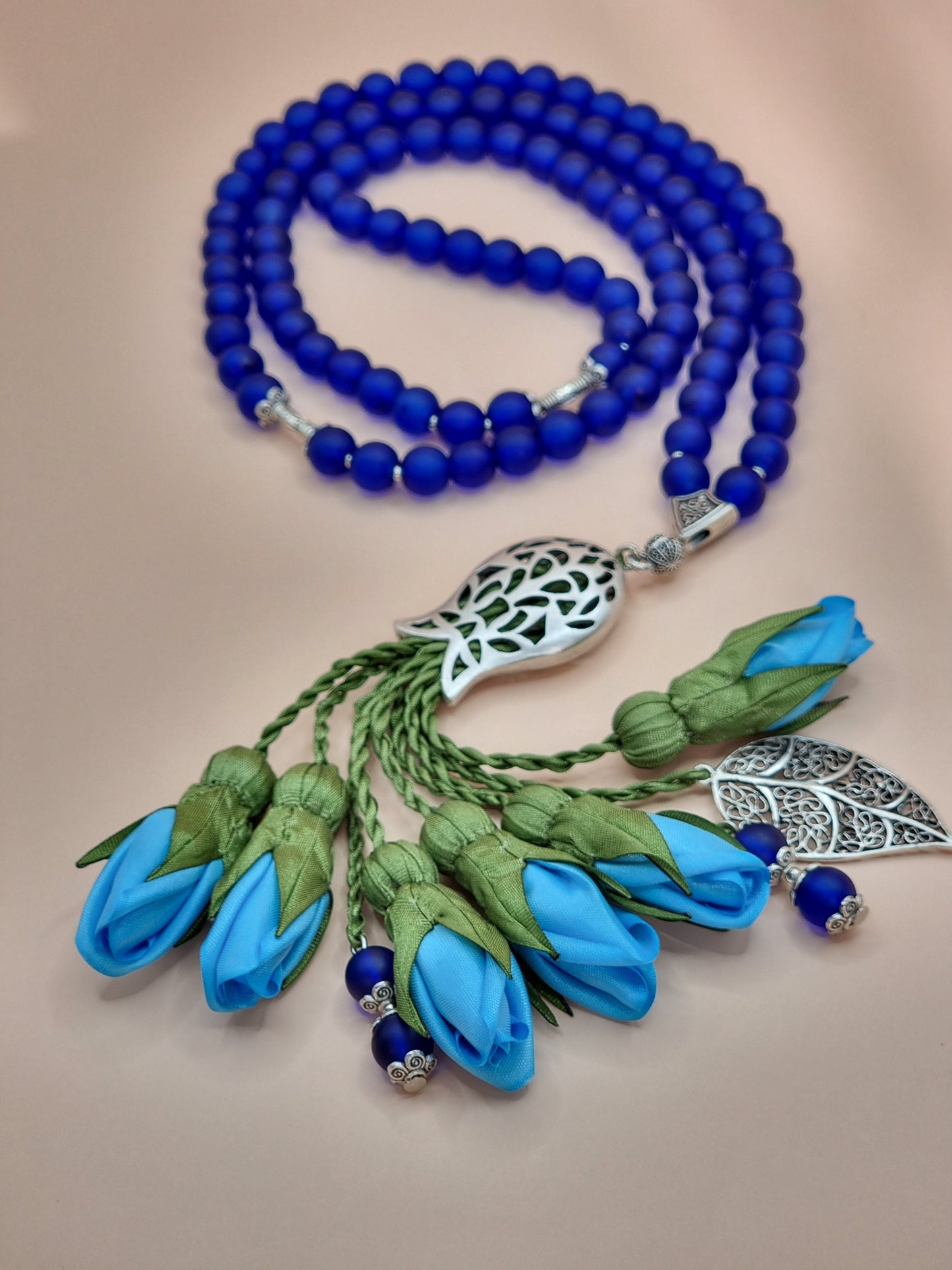 Glass Beads / Turquoise Tulips