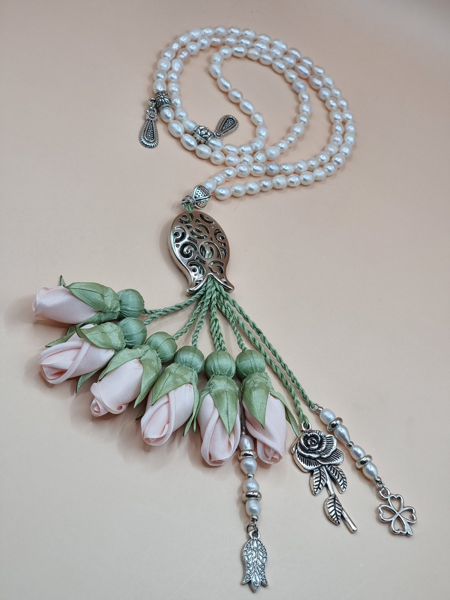 RAMADAN COLLECTION Natural Pearl Beads/ Pale Peach Tulips لؤلؤ طبيعي مستزرع