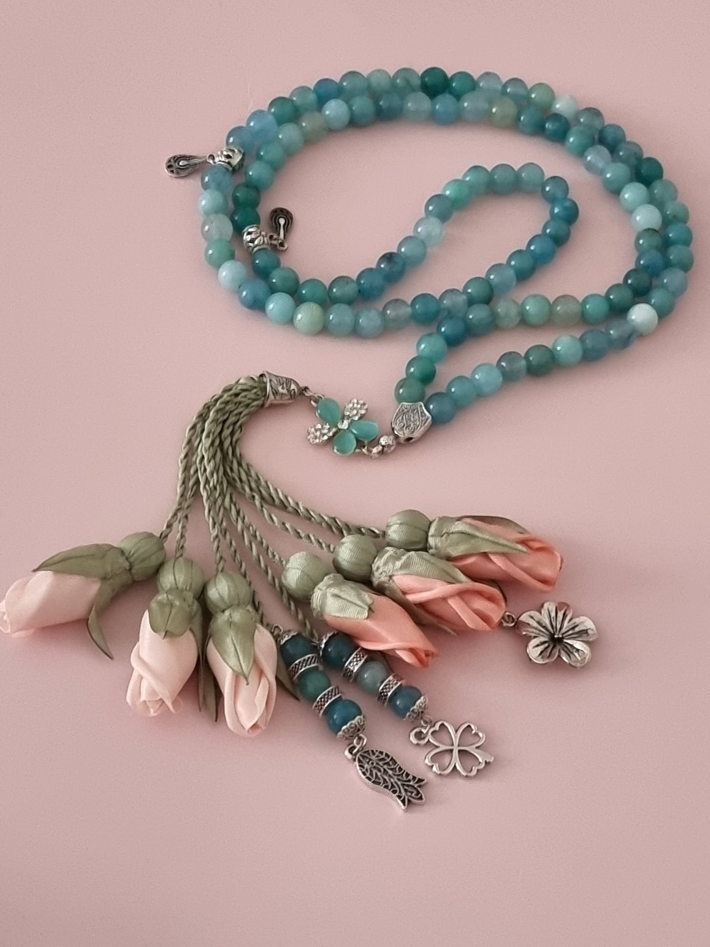 Jade Natural Sibha/ Shades of Peach Tulips with Turquoise & Silver Floral Accent [اليشم]