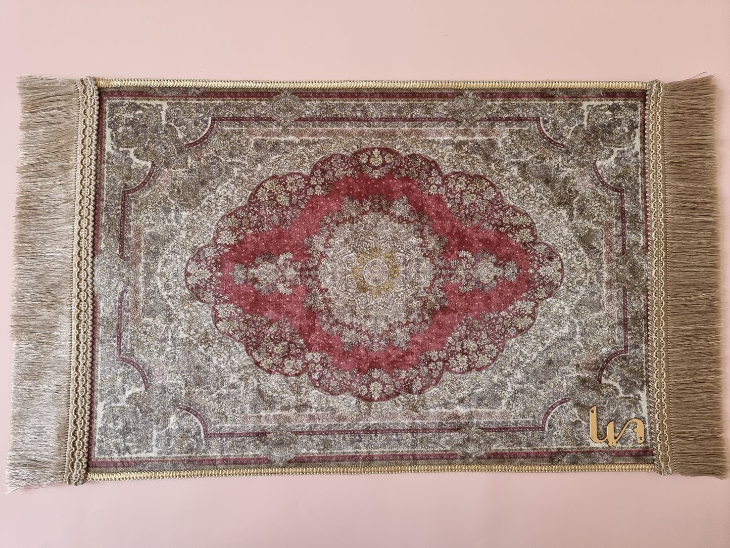 Liin’s Mini Praying Mat    سجادة صلاة لين الصغيرة