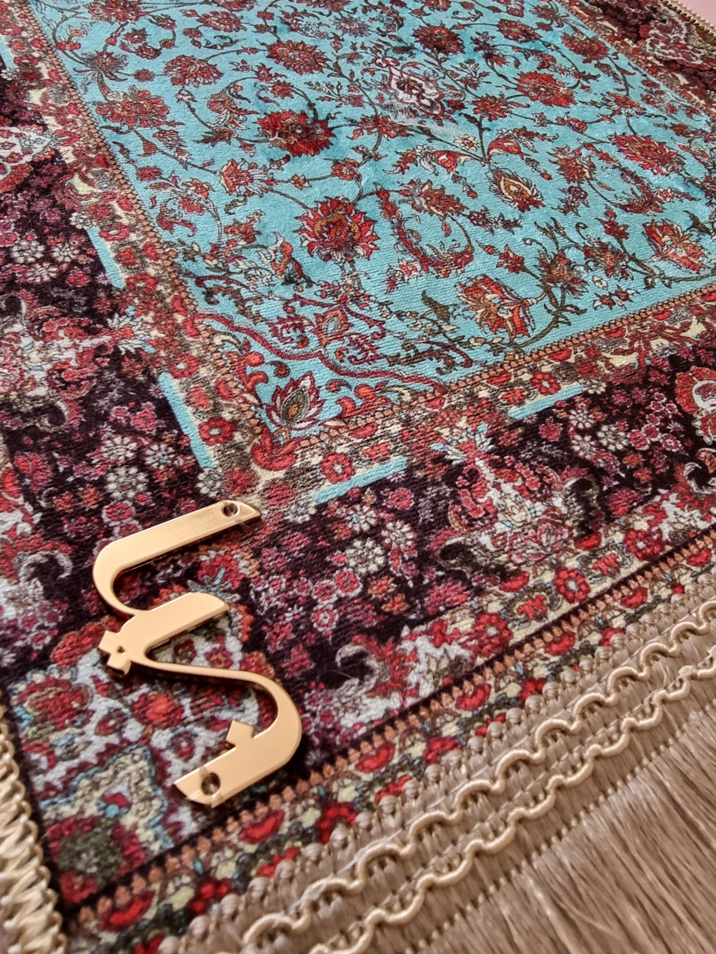 Liin’s Mini Praying Mat    سجادة صلاة لين الصغيرة