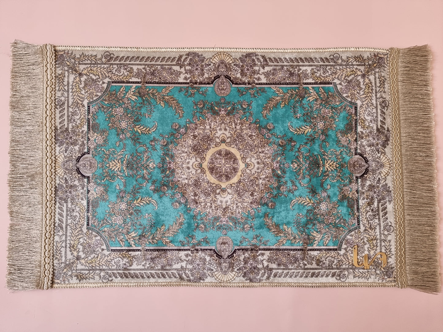 Liin’s Mini Praying Mat     سجادة صلاة لين الصغيرة