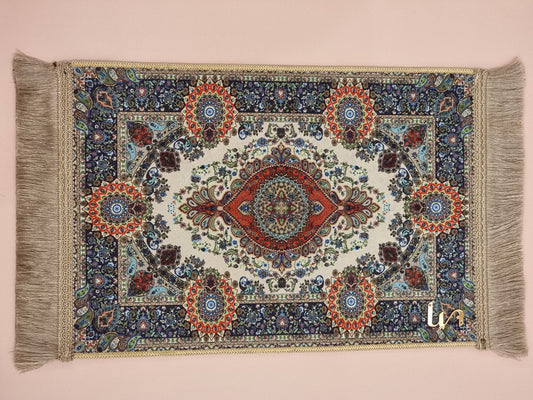 Liin’s Mini Praying Mat    سجادة صلاة لين الصغيرة