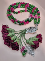 Jade Natural Stones/ Dark Fuschia Flowers [اليشم]