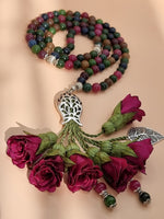 Jade Natural Stones/ Dark Fuschia Flowers [اليشم]