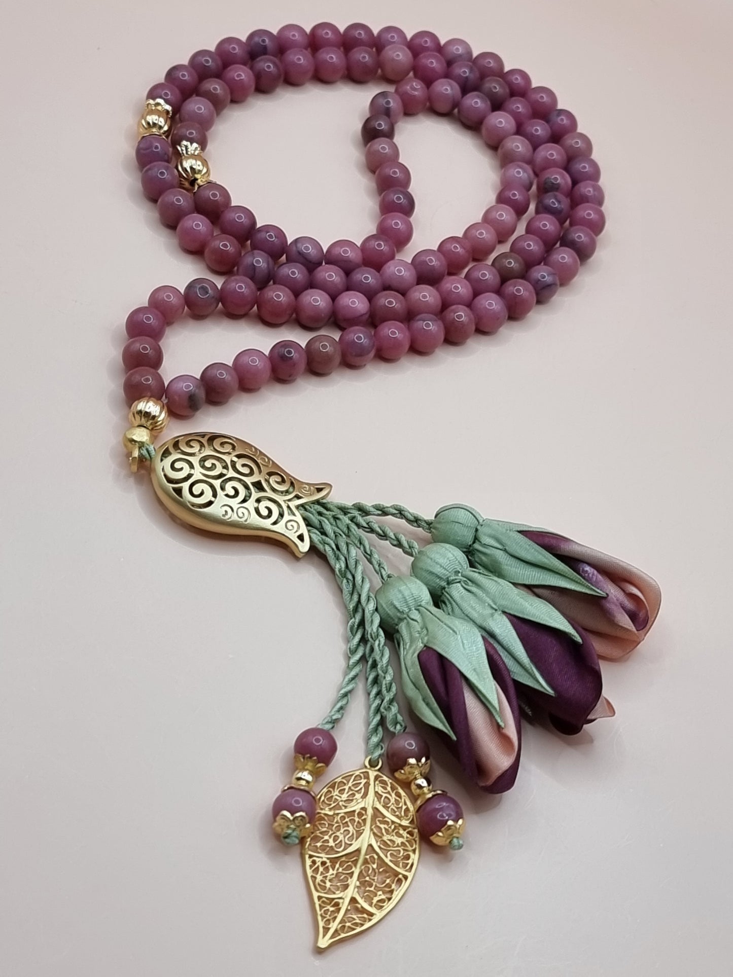 NEW - Agate Natural Stones/ Ombre Tulips [عقيق]