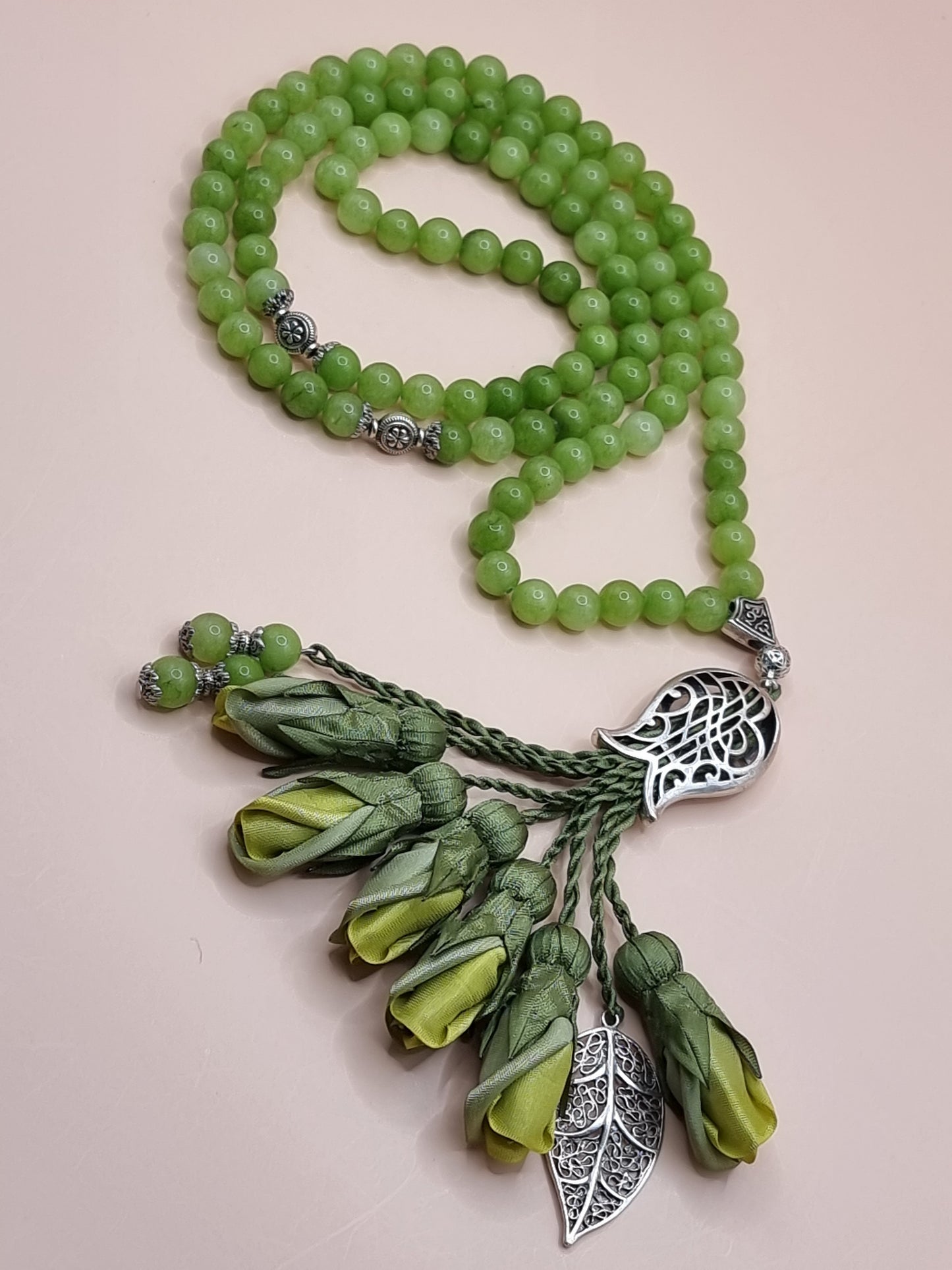 NEW - Jade Natural Stones/ Ombré Tulips [اليشم]