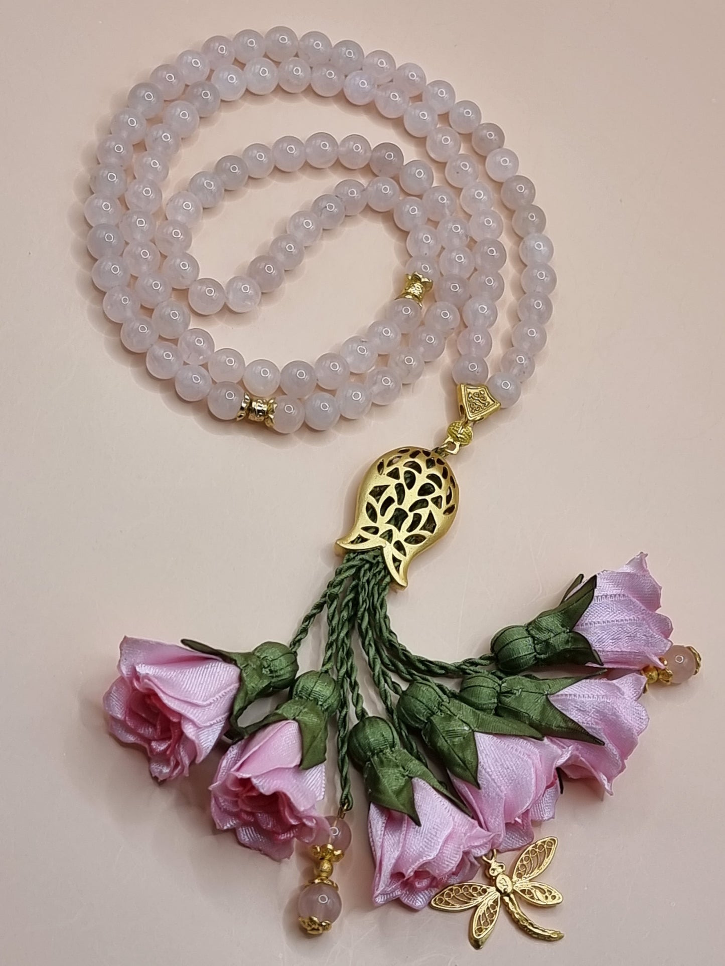 NEW - Jade Natural Stones/ Pale Pink Tulips [اليشم]