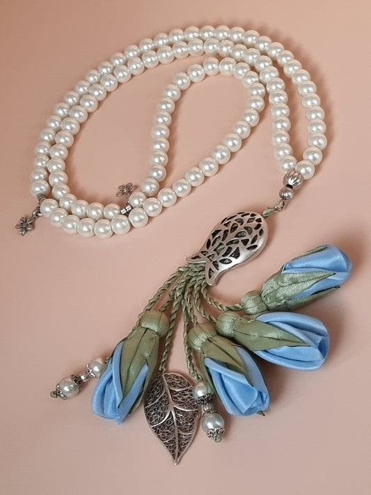 NEW - Pearl Beads / Blue Tulips