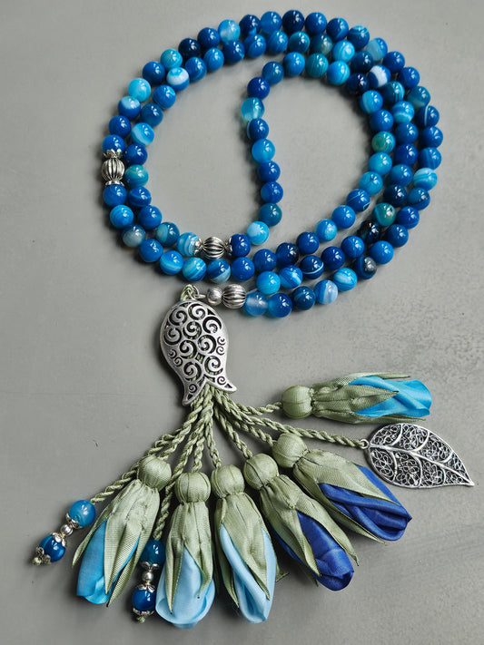 PRE-ORDER طلب مسبق - Agate Natural Stones/ Two Shades of Tulips [عقيق] سيتم شحن الطلب بتاريخ ٣/٣ باذن الله .... تنويه: قد تختلف ألوان أو بعض اكسسوارات المنتج قليلاً عن الصور المعروضة وذلك حسب توفرها