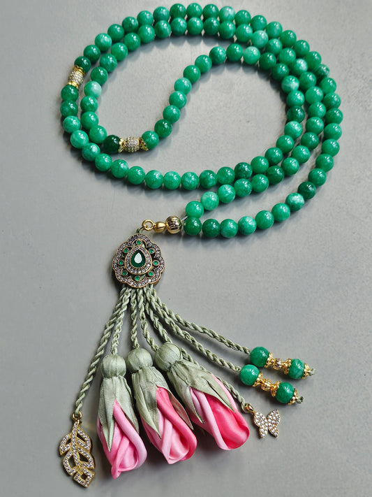 PRE-ORDER طلب مسبق - Jade Natural Stones/ Ombre Pink Tulips [اليشم] سيتم شحن الطلب بتاريخ ٣/٣ باذن الله .... تنويه: قد تختلف ألوان أو بعض اكسسوارات المنتج قليلاً عن الصور المعروضة وذلك حسب توفرها