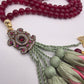 Natural Jade Stones/ Ombre Tulips with limited edition accent  [عقيق]  
تنويه: قد تختلف الألوان والإكسسوارات المعروضة قليلاً عن الواقع نتيجة لاختلاف إعدادات الشاشات والإضاءة أثناء التصوير.