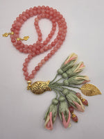 Natural Jade Stones/ Ombre Tulips [اليشم]  
تنويه: قد تختلف الألوان والإكسسوارات المعروضة قليلاً عن الواقع نتيجة لاختلاف إعدادات الشاشات والإضاءة أثناء التصوير.