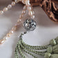 Natural Pearl Beads/ Pale Peach Tulips [لؤلؤ طبيعي مستزرع]                                  
تنويه: قد تختلف بعض ألوان واكسسوارات المنتج قليلاً عن الصور المعروضة وذلك حسب توفرها
