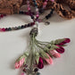 Natural Agate Stones/ Multicolored Tulips [عقيق]                                   
تنويه: قد تختلف الألوان والإكسسوارات المعروضة قليلاً عن الواقع نتيجة لاختلاف إعدادات الشاشات والإضاءة أثناء التصوير.