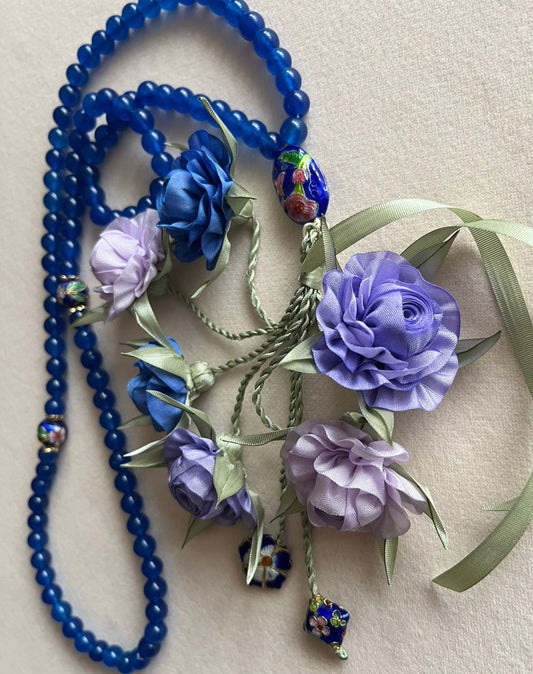 PRE-ORDER طلب مسبق - LIMITED EDITION - Agate Natural Stones/ Multicolored  Unique Flowers  [عقيق]                                  سيتم شحن الطلب بتاريخ ٣/٣ باذن الله  
تنويه: قد تختلف ألوان أو بعض اكسسوارات المنتج قليلاً عن الصور المعروضة وذلك حسب توفرها