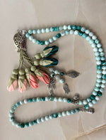 PRE-ORDER طلب مسبق - Agate Natural Stones/ Multicolored Tulips [عقيق]                                  سيتم شحن الطلب بتاريخ ٣/٣ باذن الله  
تنويه: قد تختلف ألوان أو بعض اكسسوارات المنتج قليلاً عن الصور المعروضة وذلك حسب توفرها