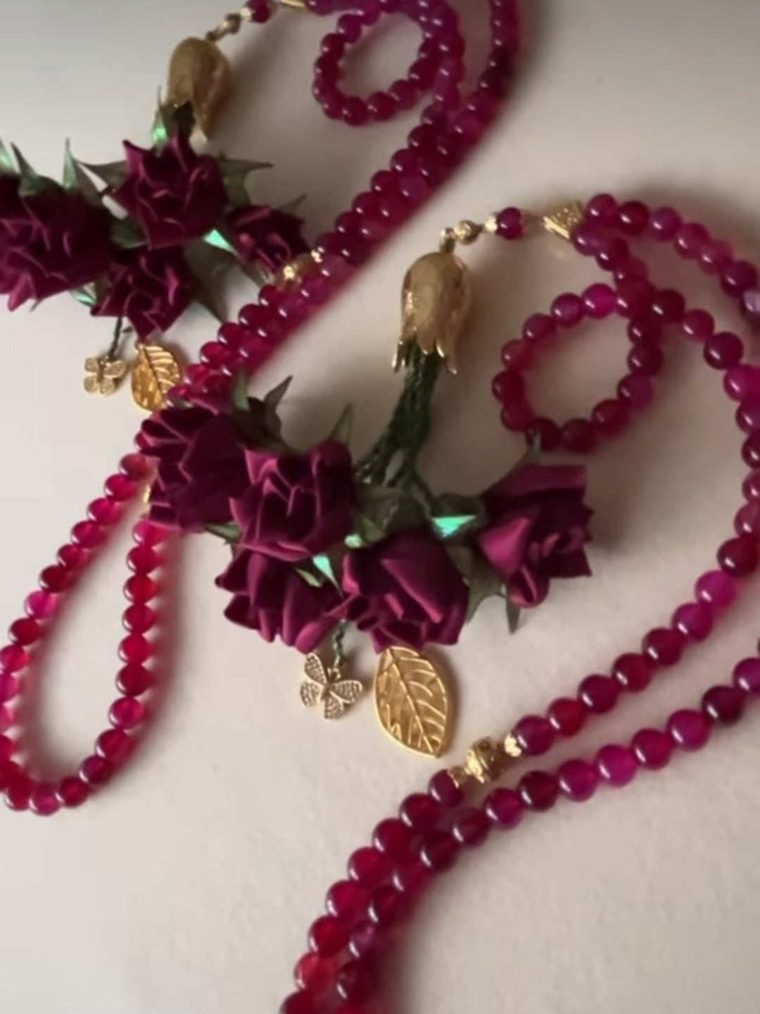 PRE-ORDER طلب مسبق - LIMITED EDITION - Agate Natural Stones/ Multicolored  Unique Flowers  [عقيق]                                  سيتم شحن الطلب بتاريخ ٣/٣ باذن الله  
تنويه: قد تختلف ألوان أو بعض اكسسوارات المنتج قليلاً عن الصور المعروضة وذلك حسب توفرها